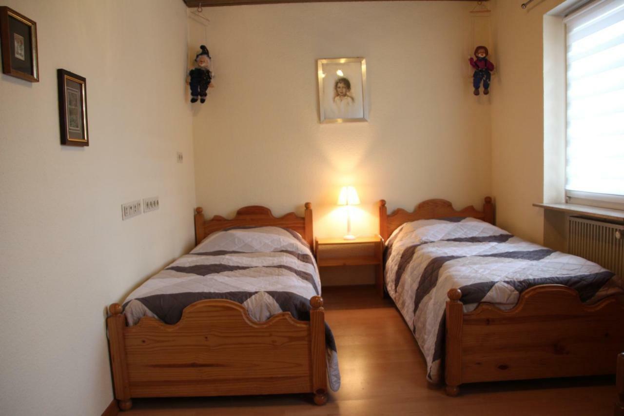Ferienwohnung Am Gipsberg Merzig Luaran gambar