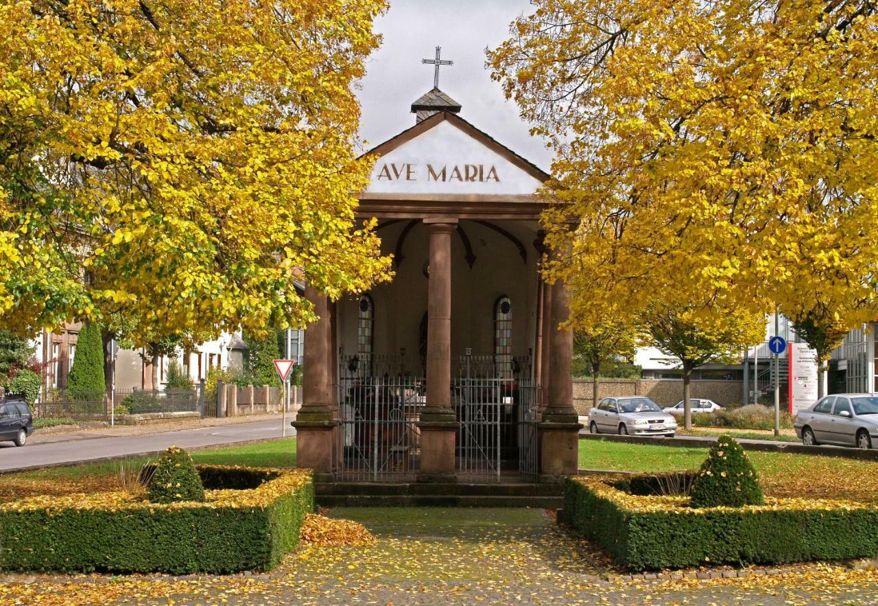 Ferienwohnung Am Gipsberg Merzig Luaran gambar